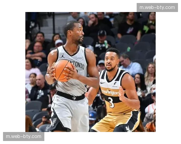 马刺团队篮球理念充分展现 助攻数大幅领先对手